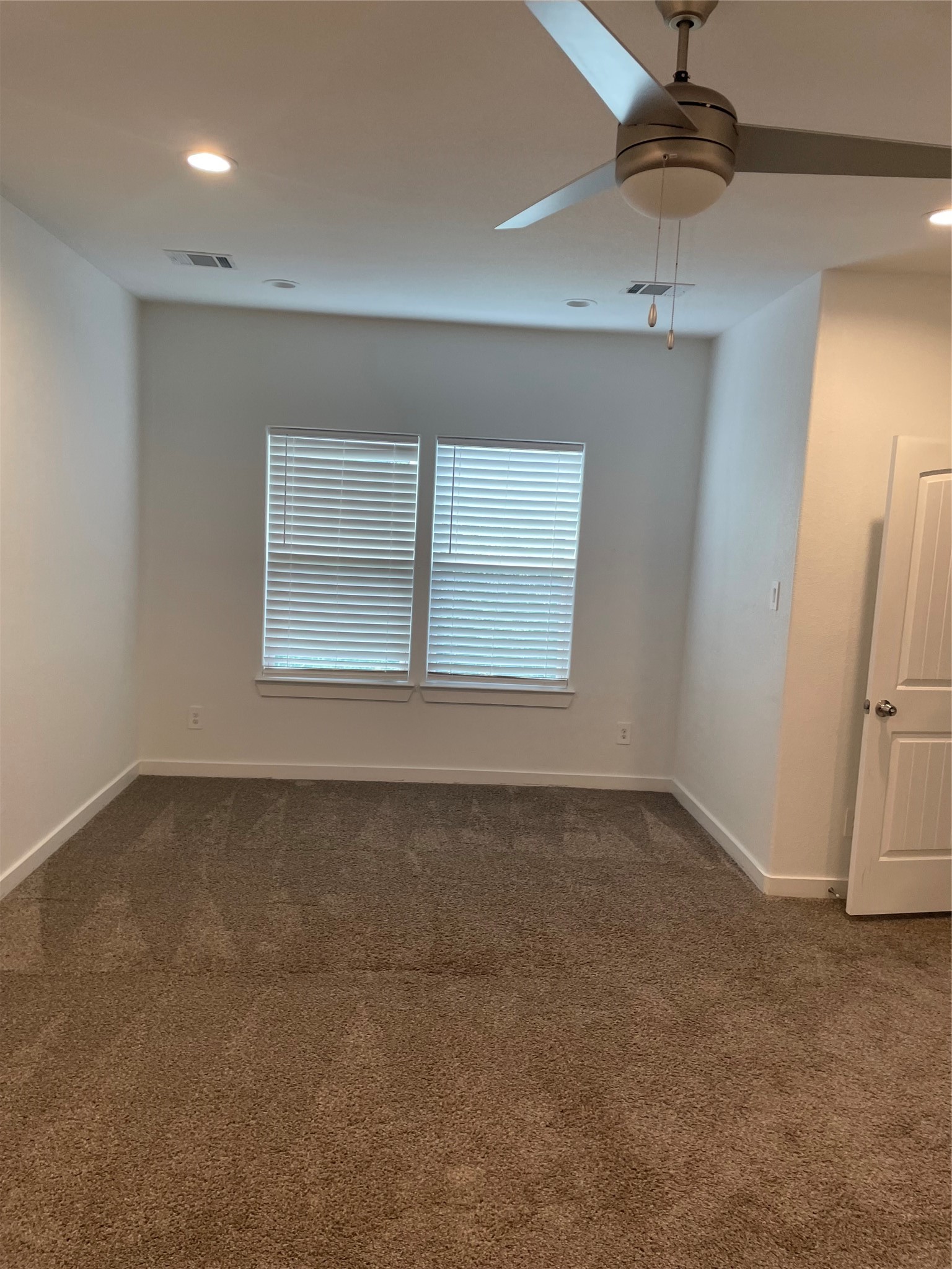 5314 Longmeadow Street, Unit B Houston, TX 77033 - Photo 23 of 32