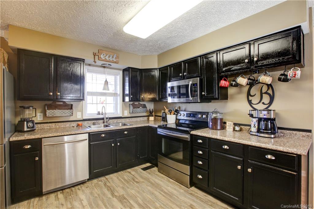 125 Dayton Road Dallas, NC 28034 - Photo 14 of 36 Gallery Image 14