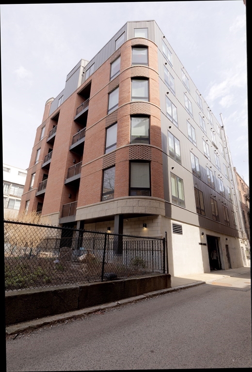 44-50 Symphony Road, Unit 501 Boston, MA 02115 - Photo 37 of 38