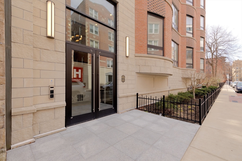 44-50 Symphony Road, Unit 501 Boston, MA 02115 - Photo 4 of 38