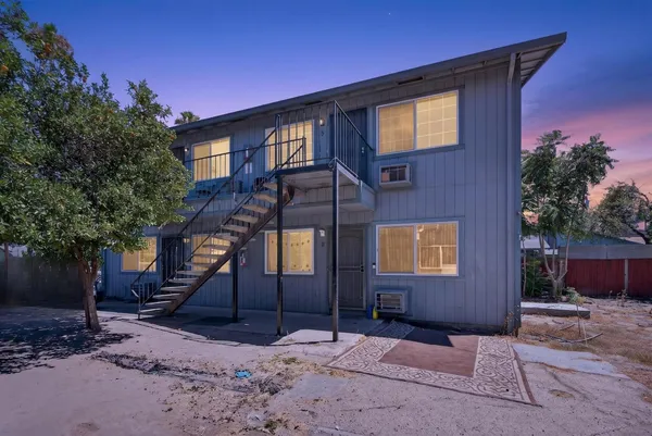 $739,000 | 131 North Airport Way, Stockton, CA 95205