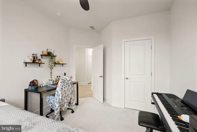 $834,990 | 23062 Copper Tree Terrace, Ashburn, VA 20148