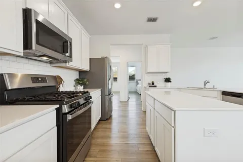 $370,000 | 3305 Cardinal Flower Place, McKinney, TX 75071