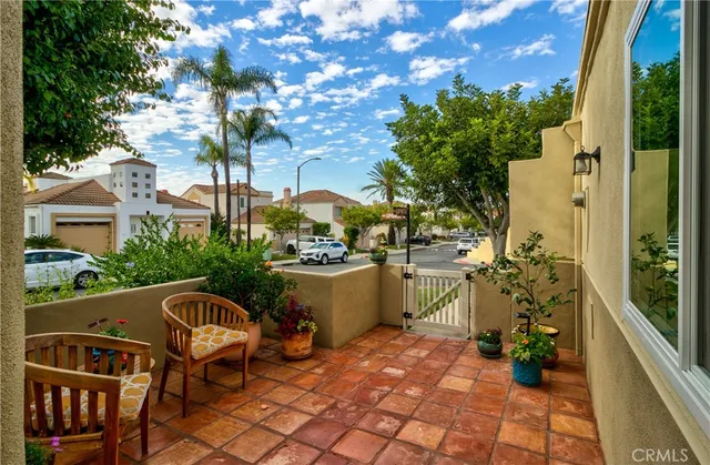 $1,320,000 | 609 Via Umbroso, San Clemente, CA 92672