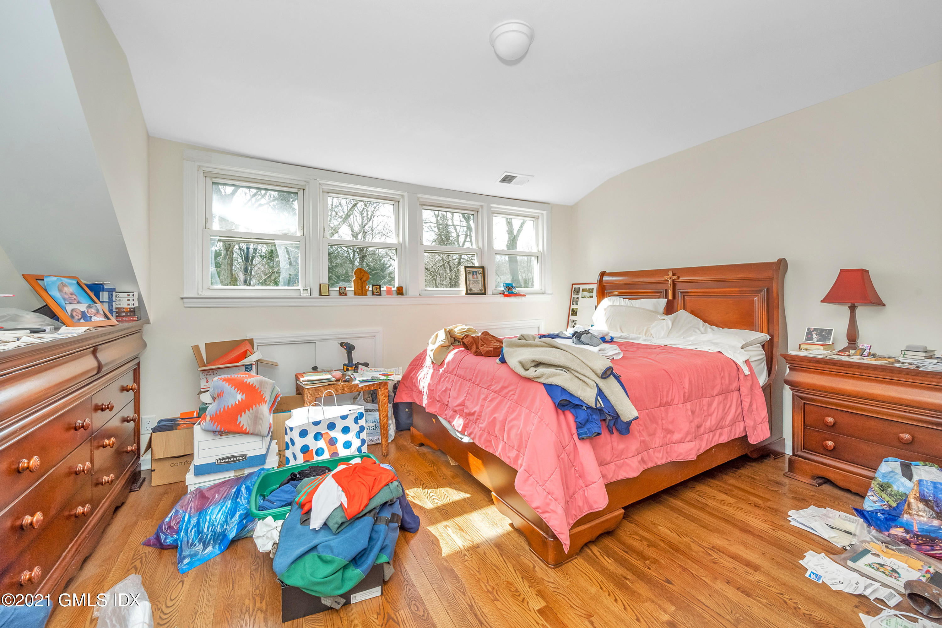 33 Sunshine Avenue Riverside, CT 06878 - Photo 11 of 18 a bedroom with furniture and a bed