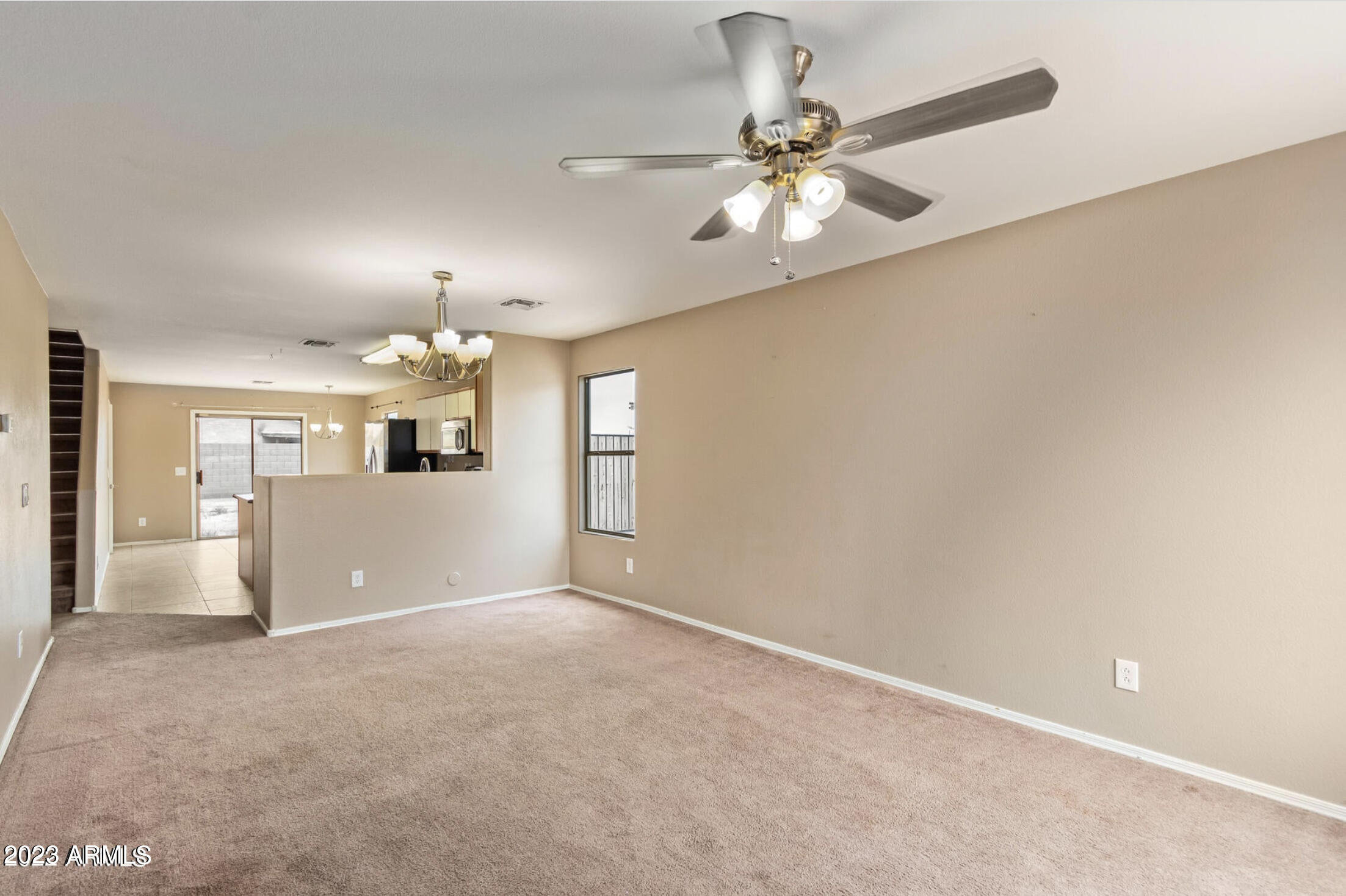 6310 West Riva Road Phoenix, AZ 85043 - Photo 7 of 17 IMG_0196