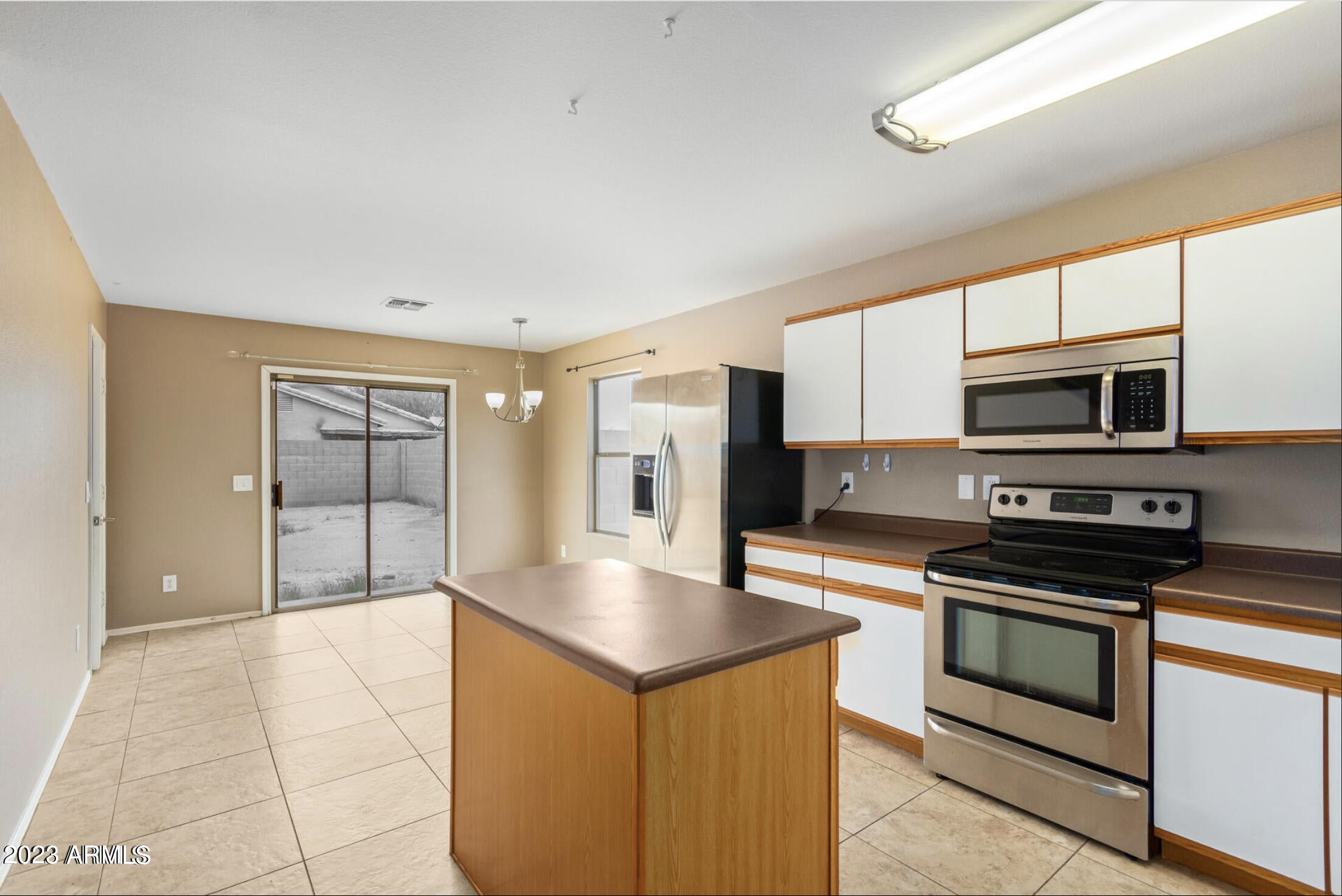 6310 West Riva Road Phoenix, AZ 85043 - Photo 10 of 17 IMG_0199