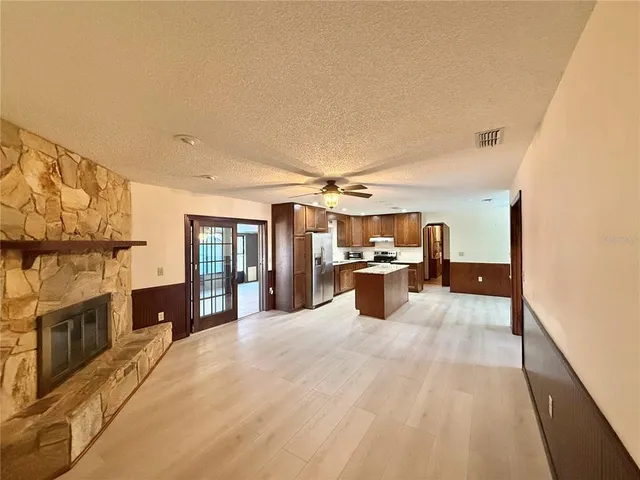 $2,600 | 2503 Woodhaven Court, Orlando, FL 32818