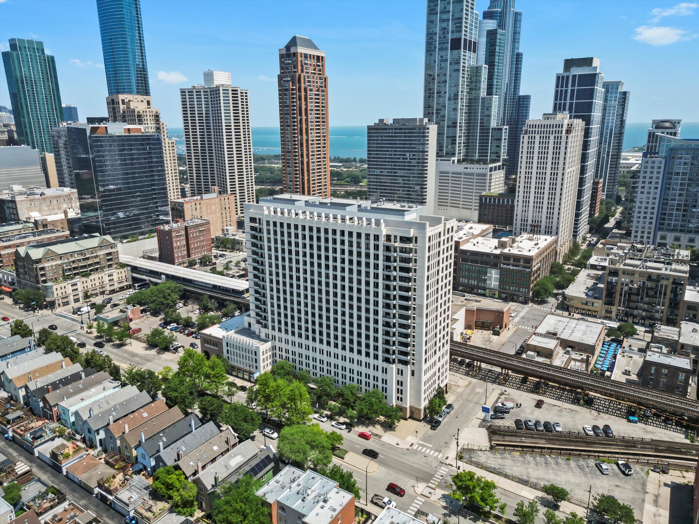 1255 South State Street, Unit 1702 Chicago, IL 60605 - Photo 3 of 36 a view of city with tall buildings