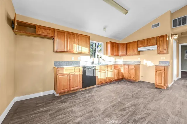 $1,199,997 | 1380 Glen Avenue, Pasadena, CA 91103