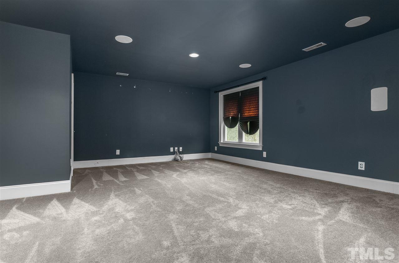 5416 Robbins Drive Raleigh, NC 27610 - Photo 12 of 21 Gallery Image 12