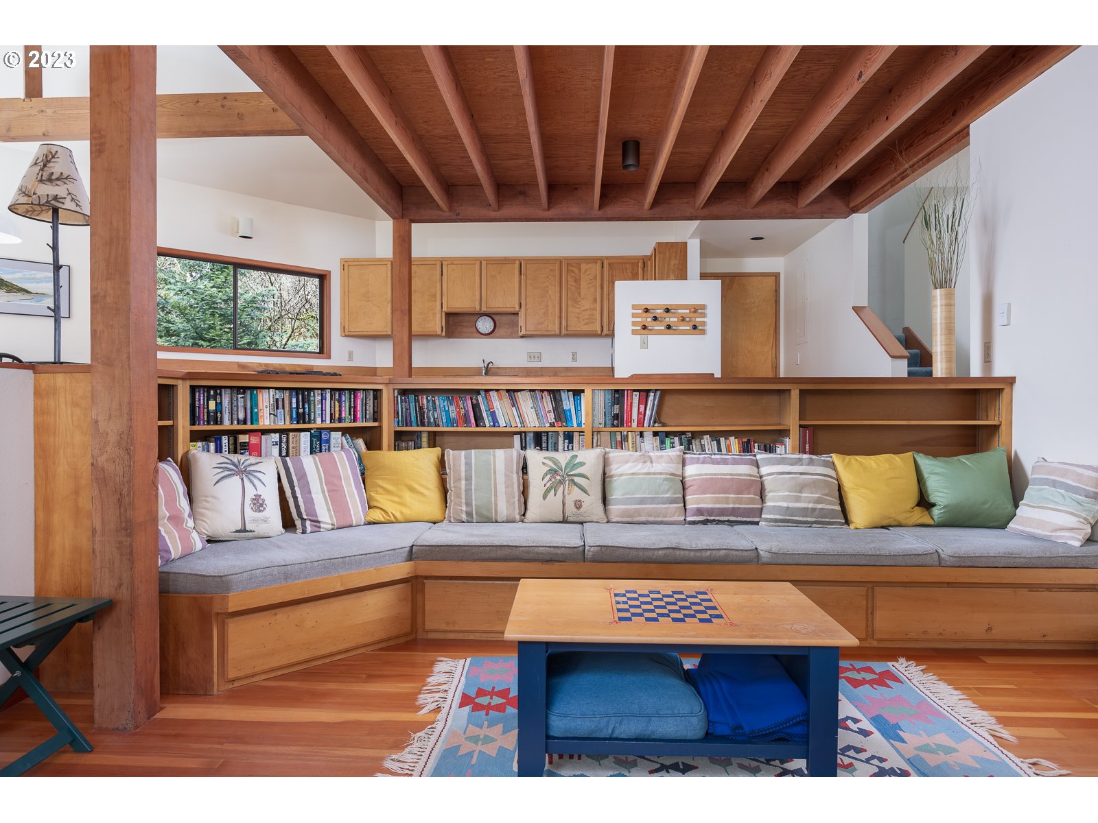 2170 Old Ranch Road Otis, OR 97368 - Photo 4 of 32 a living room with furniture