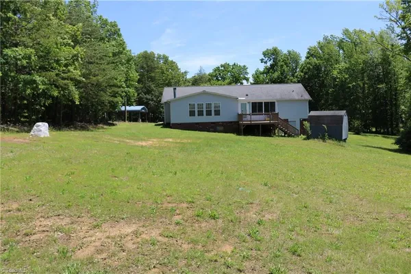 $238,000 | 2615 Solomon Lea Road, Leasburg, NC 27291