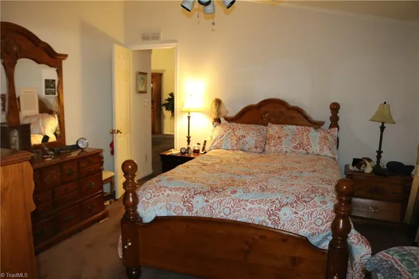 $238,000 | 2615 Solomon Lea Road, Leasburg, NC 27291