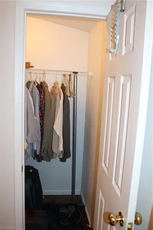 $238,000 | 2615 Solomon Lea Road, Leasburg, NC 27291