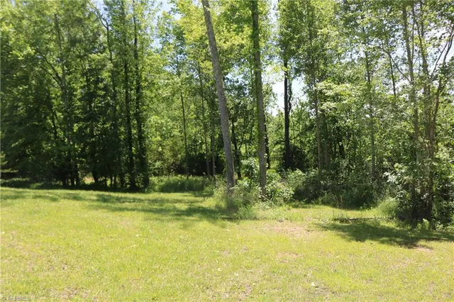 $249,000 | 2615 Solomon Lea Road, Leasburg, NC 27291