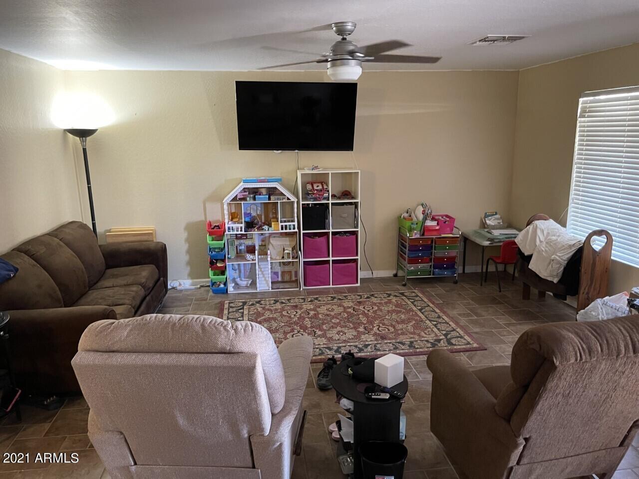 43364 West Cowpath Road Maricopa, AZ 85138 - Photo 10 of 13 thumbnail_IMG_3496