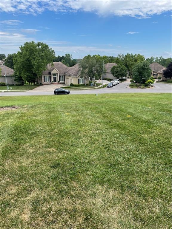 6532 Claret Parkville, MO 64152 - Photo 5 of 11