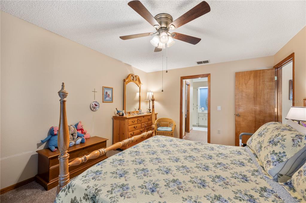 2025 Sylvester Road, Unit RR2 Lakeland, FL 33803 - Photo 18 of 39