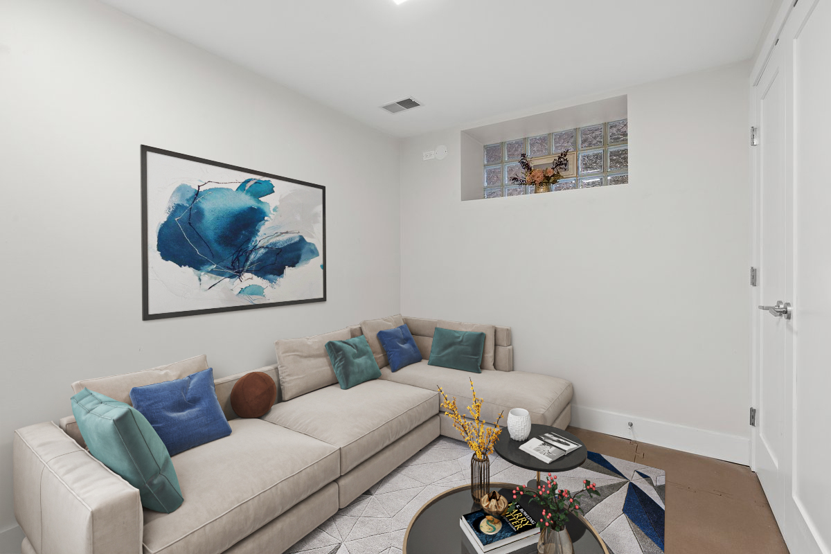 1261 West Flournoy Street Chicago, IL 60607 - Photo 36 of 43 a living room with furniture and a window