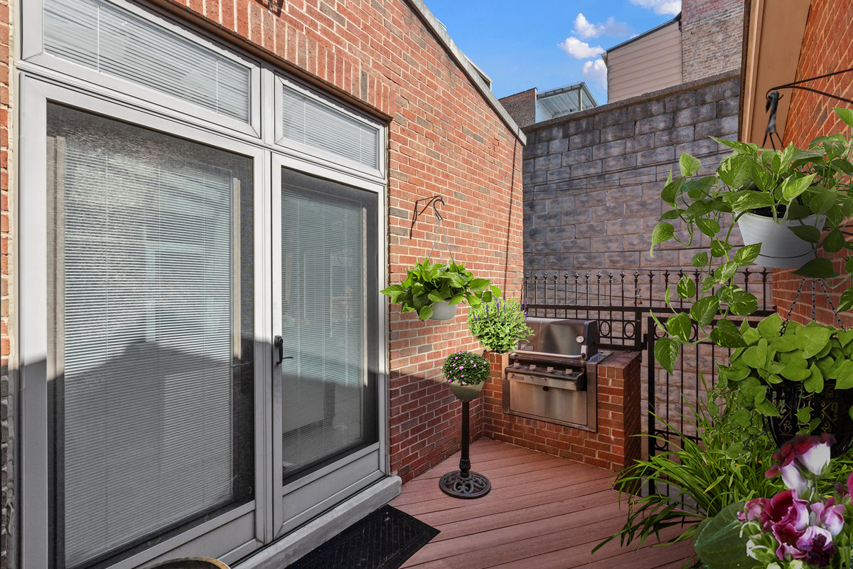 1261 West Flournoy Street Chicago, IL 60607 - Photo 37 of 43