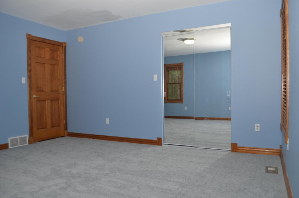 1479 Yoder Road Manistee, MI 49660 - Photo 11 of 54 10