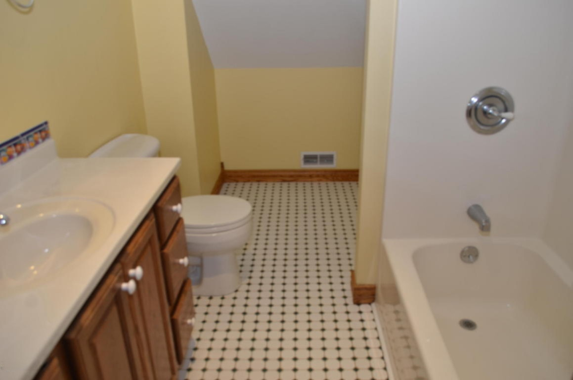 1479 Yoder Road Manistee, MI 49660 - Photo 38 of 54 37