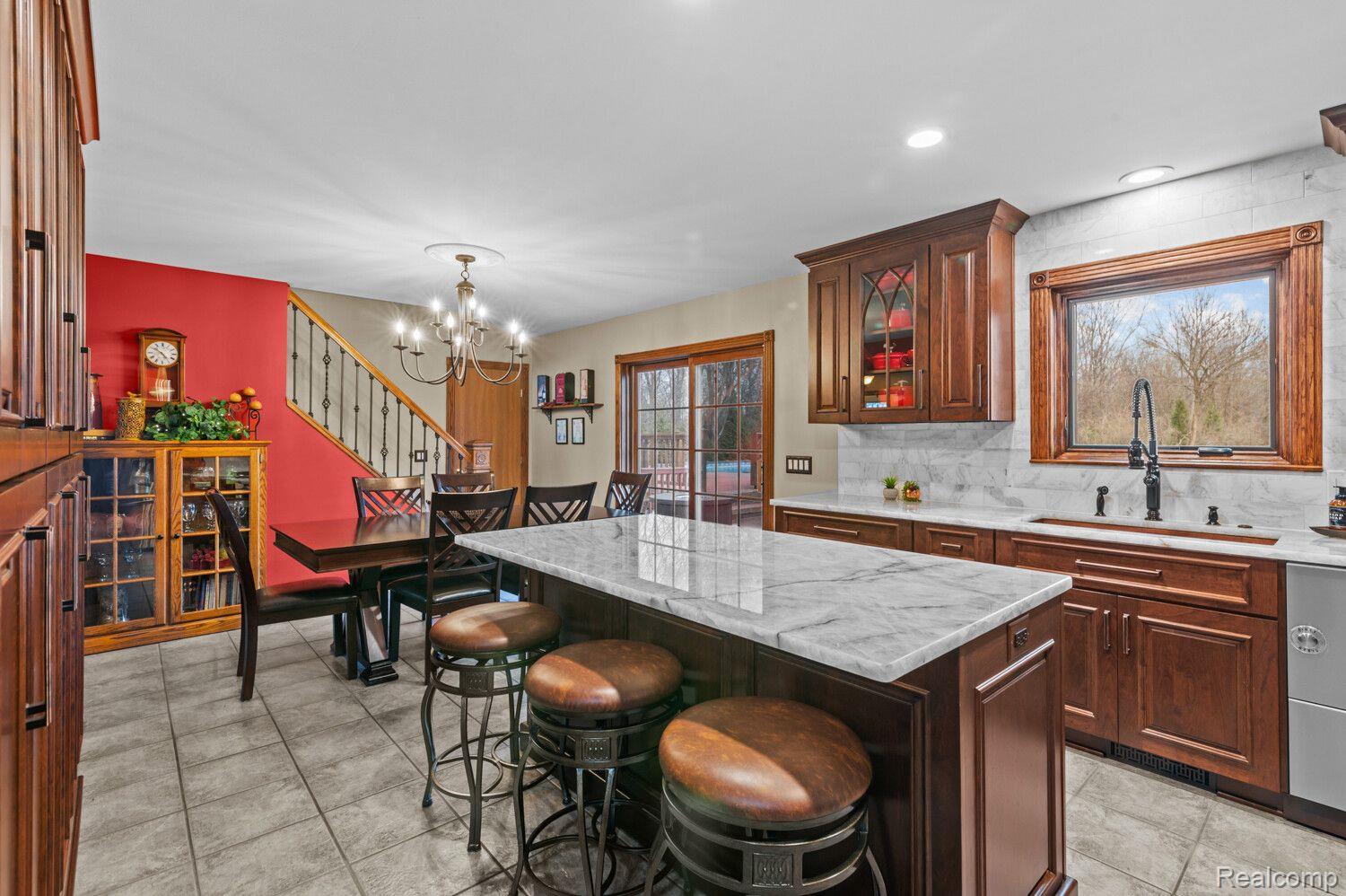 18111 Elwell Road Belleville, MI 48111 - Photo 8 of 32 Gallery Image 8