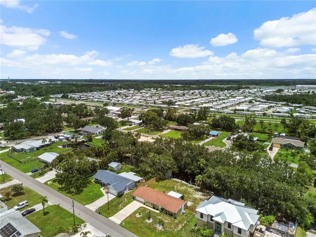 $3,000 | 4612 8th St Court East, Ellenton, FL 34222