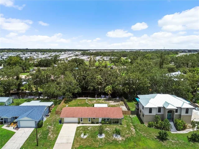 $3,000 | 4612 8th St Court East, Ellenton, FL 34222