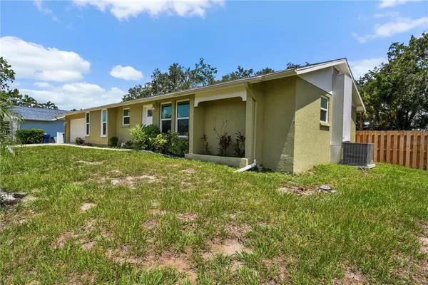 $3,000 | 4612 8th St Court East, Ellenton, FL 34222