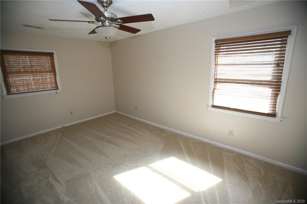 5320 Davidson Road Davidson, NC 28036 - Photo 18 of 23 Gallery Image 18