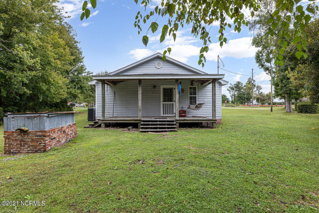 1812 Watts Landing Road Hampstead, NC 28443 - Photo 15 of 21 019_1812_watts_landing-22
