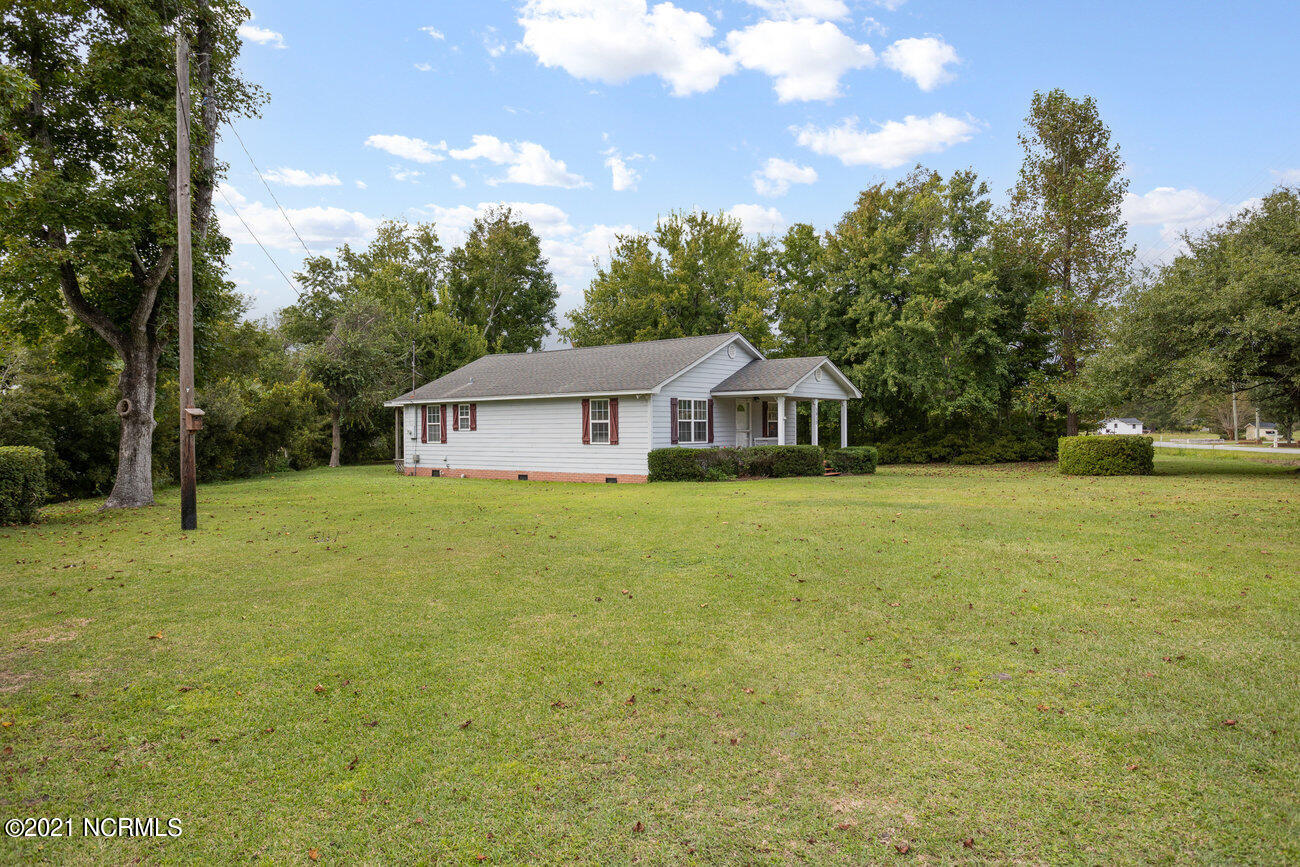 1812 Watts Landing Road Hampstead, NC 28443 - Photo 17 of 21 001_1812_watts_landing-4