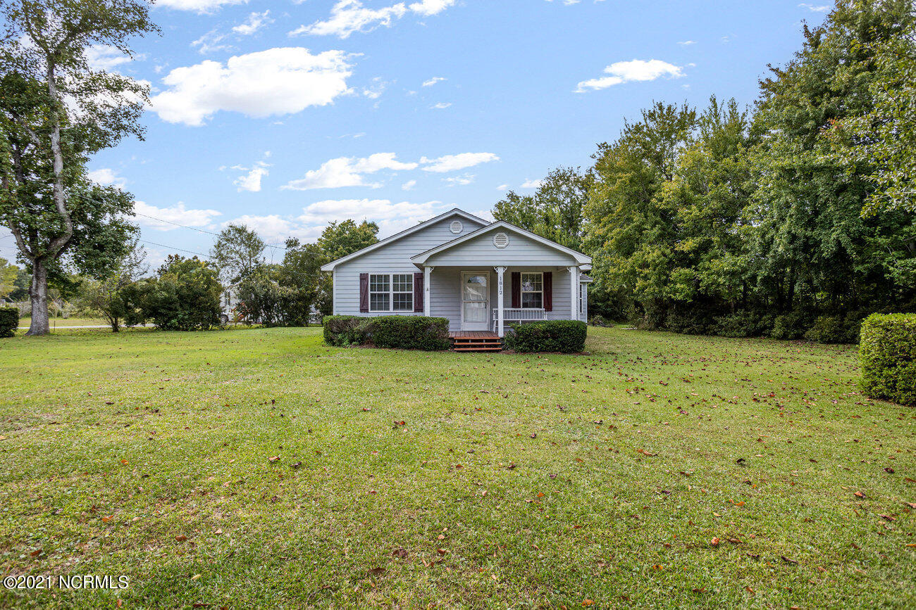 1812 Watts Landing Road Hampstead, NC 28443 - Photo 19 of 21 003_1812_watts_landing-6