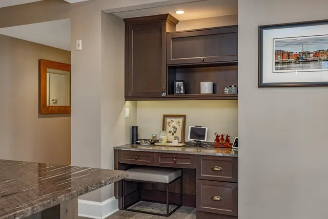 $3,650,000 | 233 Vaughan Street, Unit 302, Portsmouth, NH 03801