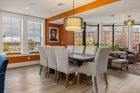 $3,650,000 | 233 Vaughan Street, Unit 302, Portsmouth, NH 03801