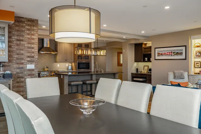 $3,650,000 | 233 Vaughan Street, Unit 302, Portsmouth, NH 03801