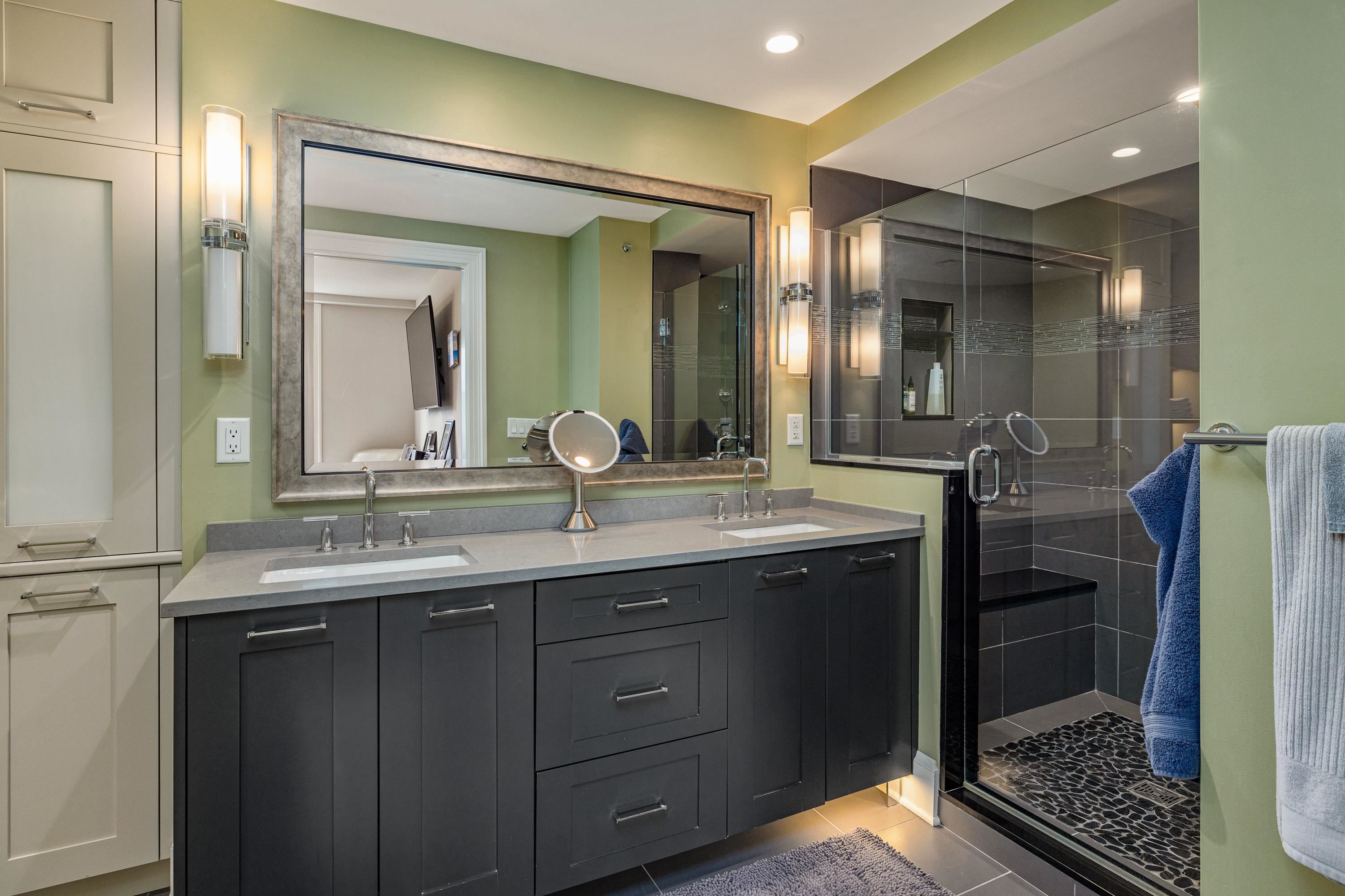 233 Vaughan Street, Unit 302 Portsmouth, NH 03801 - Photo 39 of 44