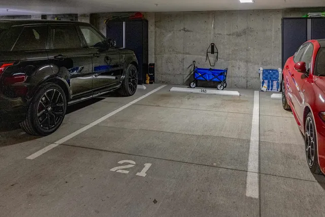 $3,650,000 | 233 Vaughan Street, Unit 302, Portsmouth, NH 03801