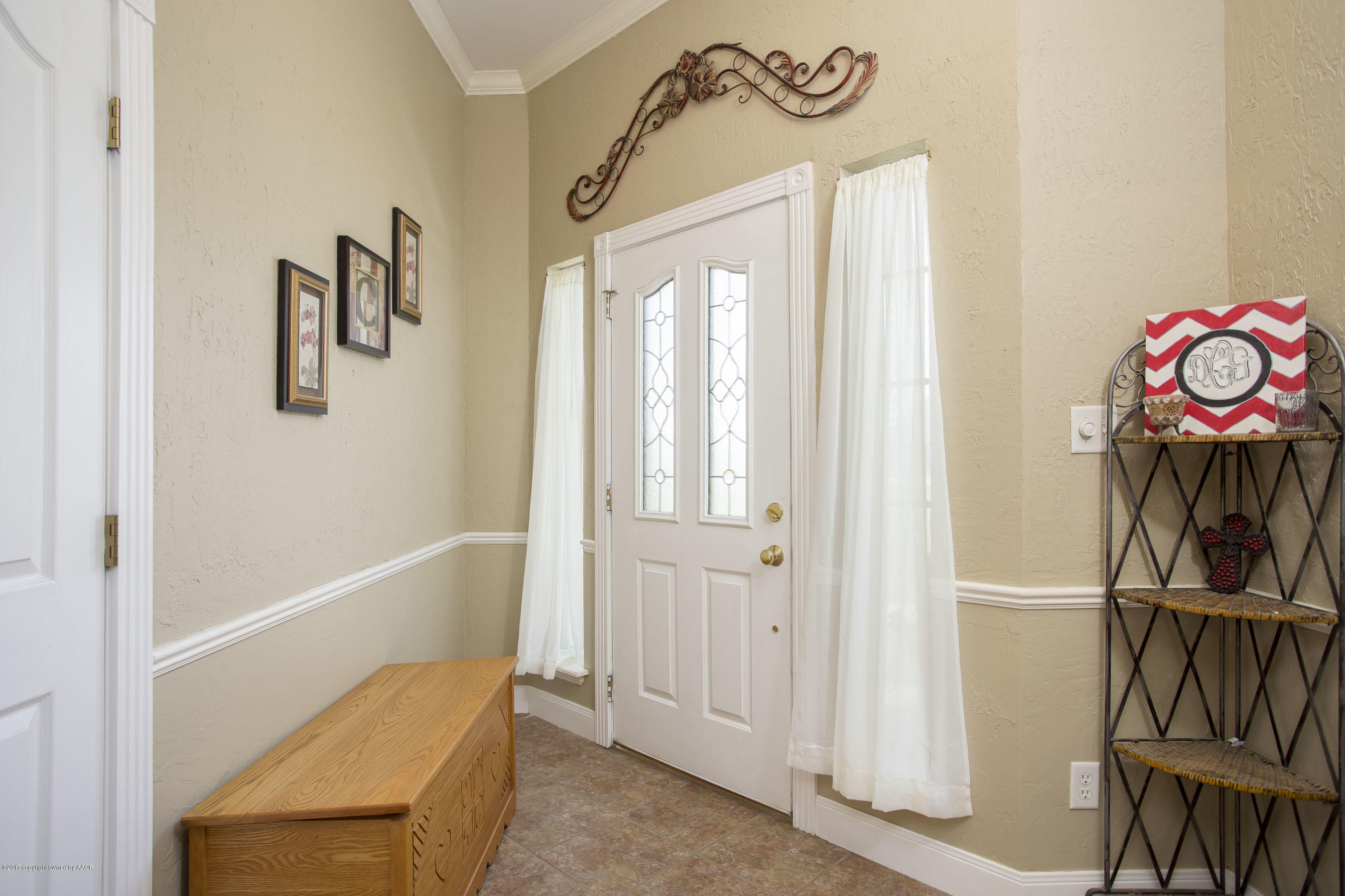 8820 Greyhawk Road Amarillo, TX 79119 - Photo 5 of 32 Entry