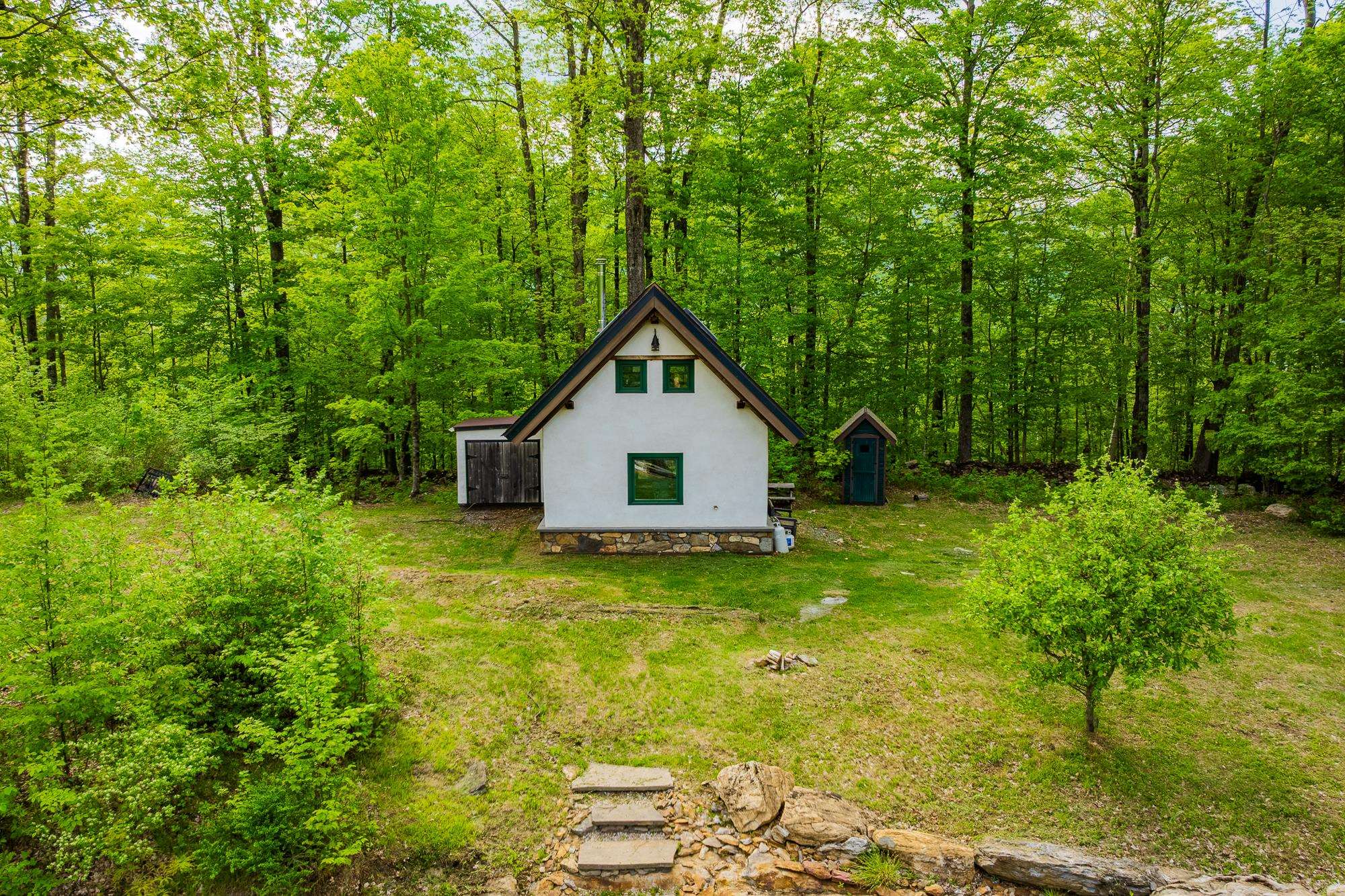 417 Maple Hill Road Arlington, VT 05250 - Photo 6 of 34