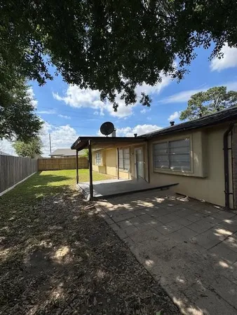 $1,700 | 11510 Early Mist Court, Houston, TX 77064