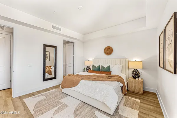 $336,000 | 3131 North Central Avenue, Unit 3019, Phoenix, AZ 85012