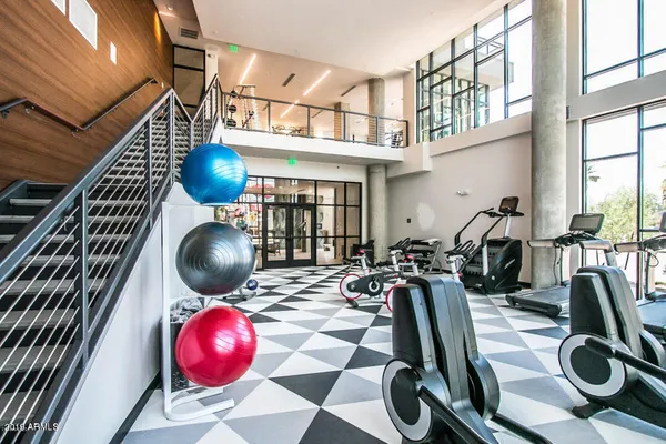 $336,000 | 3131 North Central Avenue, Unit 3019, Phoenix, AZ 85012