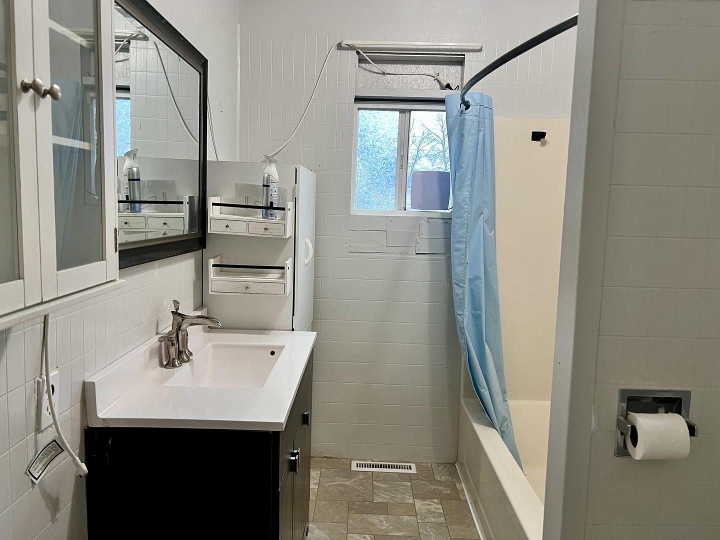 375 West Franklin Street Paxton, IL 60957 - Photo 23 of 43 a bathroom with a sink and mirror