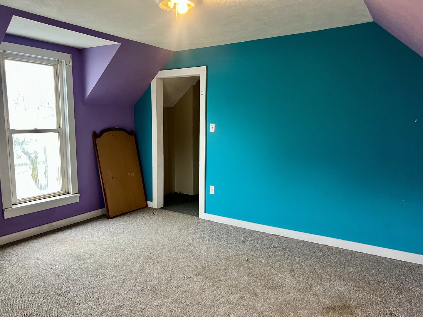 375 West Franklin Street Paxton, IL 60957 - Photo 37 of 43 an empty room with windows