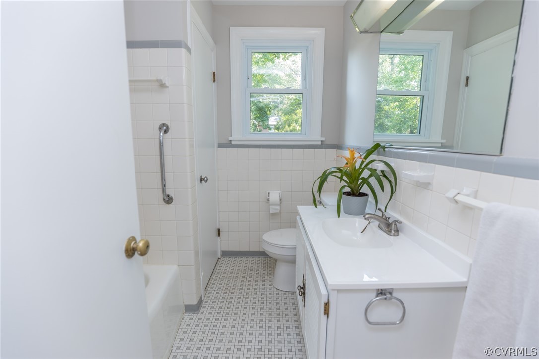 8611 Chippenham Road Richmond, VA 23235 - Photo 22 of 44 Gallery Image 22