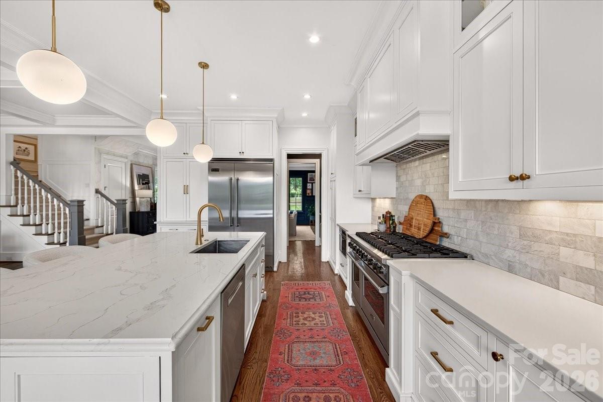 610 Lansdowne Road Charlotte, NC 28270 - Photo 13 of 48 Gallery Image 13