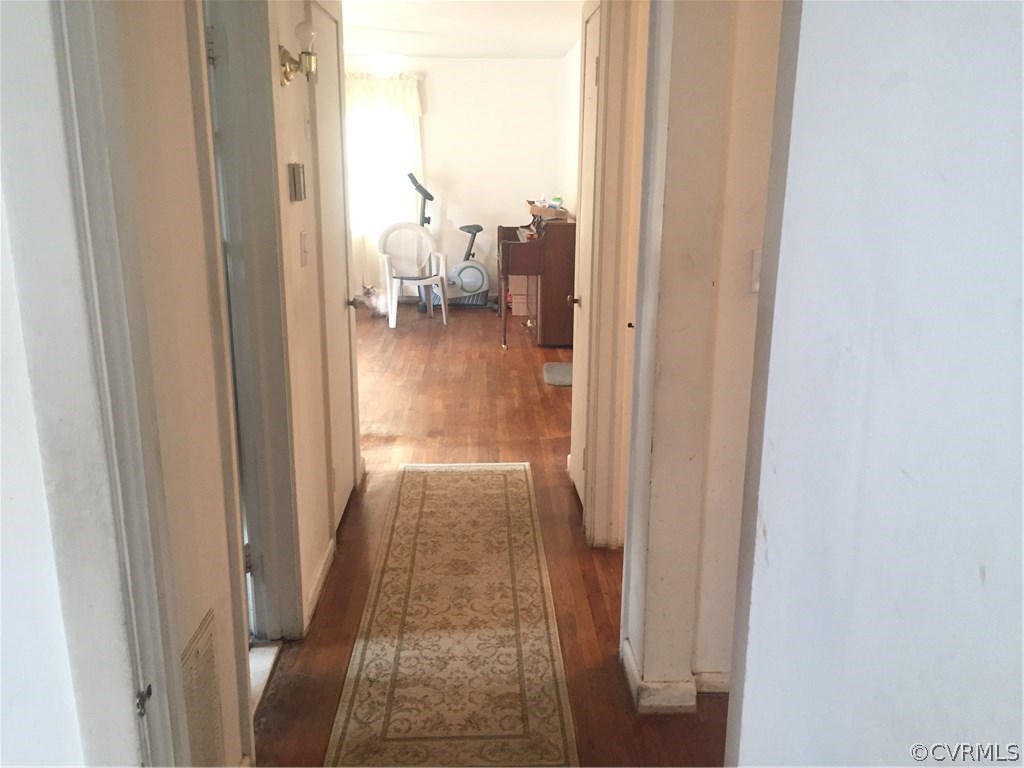 2310 Golden Road Richmond, VA 23230 - Photo 13 of 18 Gallery Image 13